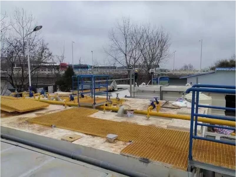 火神山醫(yī)院啟用后 醫(yī)療廢水是怎么處理的？讓我們現(xiàn)場看看它的污水處理站